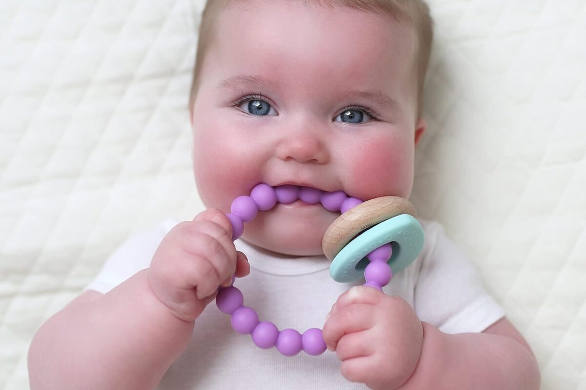 Nuby Natural Wood & Silicone Teether Ring&hellip;